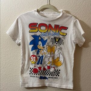 Sonic the Hedgehog “Built for Speed” Kids Tee – Size XS (4/5) vtg